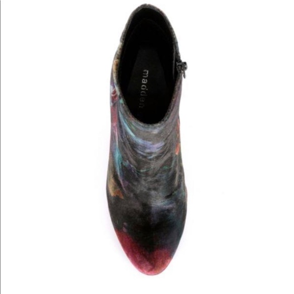 Madden Girl floral Velvet booties - Picture 2 of 8